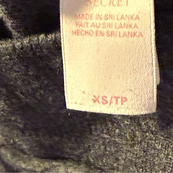 Victoria's Secret Black Track Pants with Tapered Leg - Picture 4 of 5